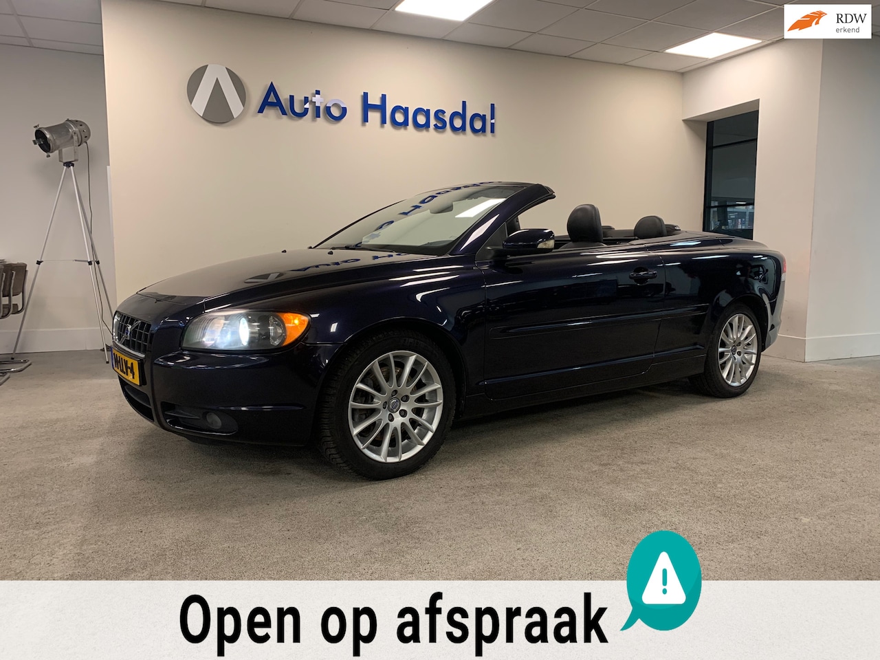 Volvo C70 Convertible - 2.4 Momentum 2.4 Momentum - AutoWereld.nl