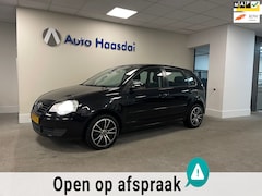 Volkswagen Polo - 1.4-16V Optive|AIRCO|5-DEURS|FACELIFT