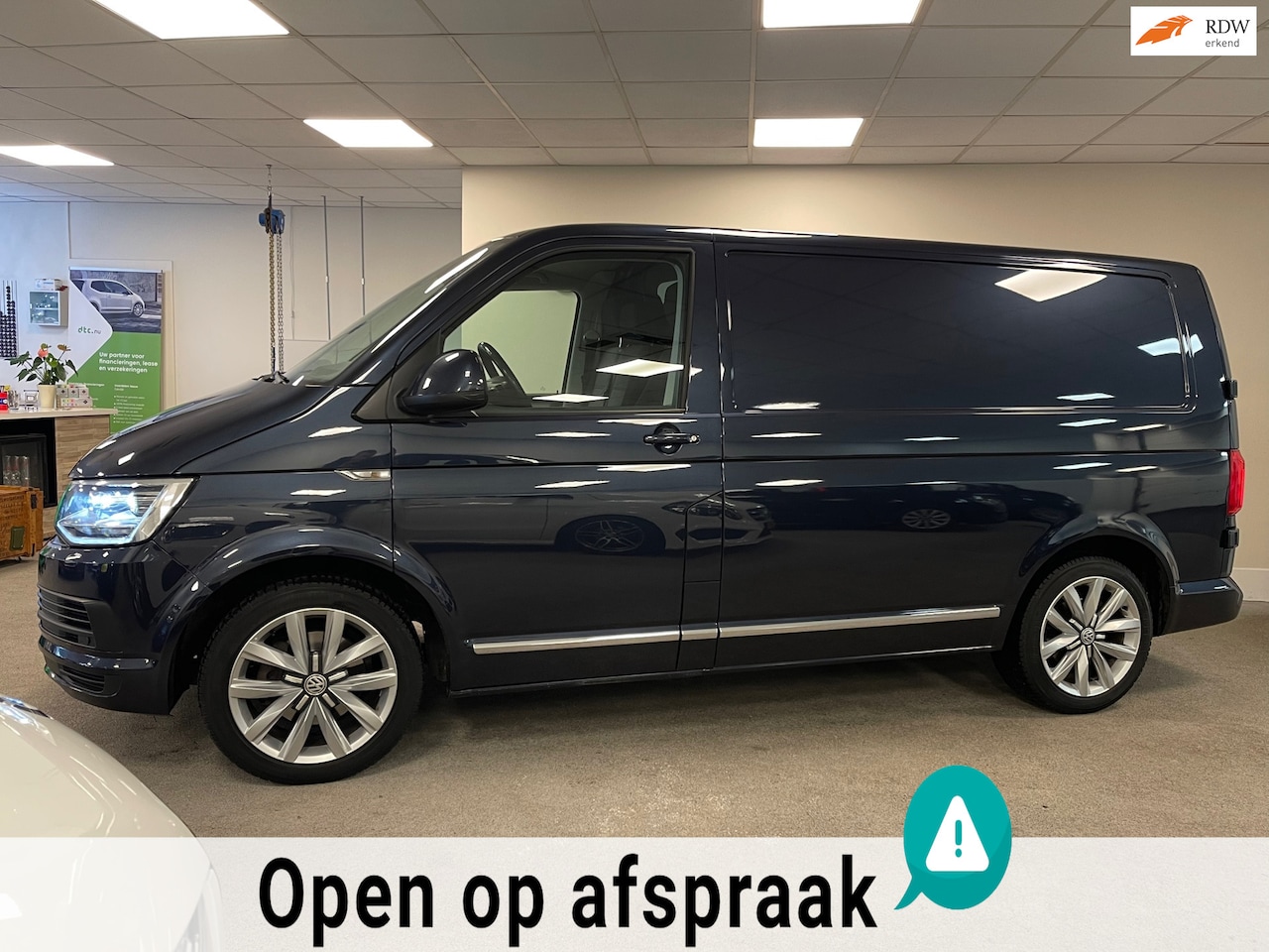 Volkswagen Transporter - 2.0 TDI L1H2|HIGHLINE|18"|LED|MARGE-AUTO! - AutoWereld.nl