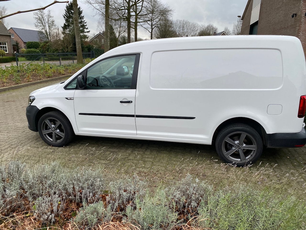 Volkswagen Caddy - 2.0 TDI L2H1 BMT Maxi Trendline Maxi - AutoWereld.nl