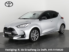 Toyota Yaris - 1.5 Hybrid 130 Executive Bi-Tone | JBL Audio | Stuur- & Stoelverwarming | Navigatie | Head