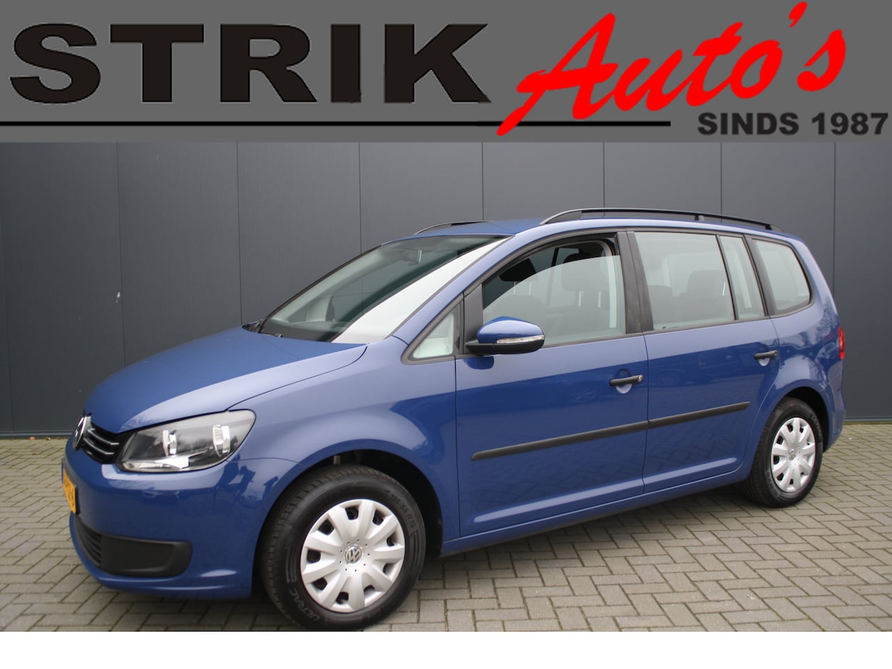 Volkswagen Touran - 1.2 TSI 105PK 7-PERSOONS - NAVIGATIE - TREKHAAK - AutoWereld.nl