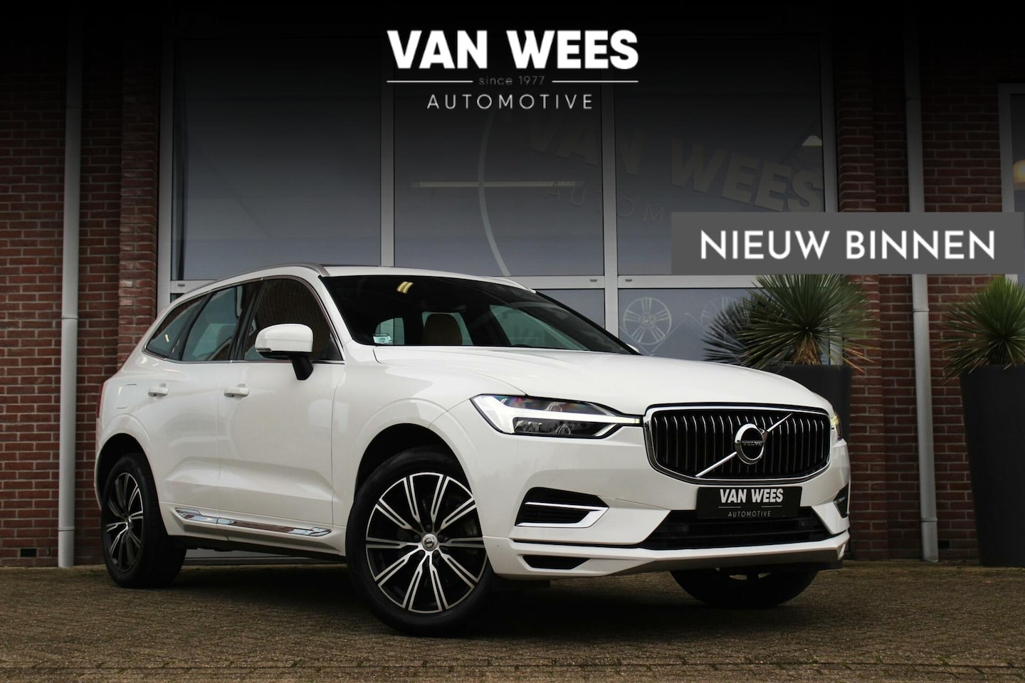 Volvo XC60 - XC60 2.0 Recharge T8 AWD Inscription | 1e eigenaar | LED | Camera | 19 inch | Dakraam | in - AutoWereld.nl