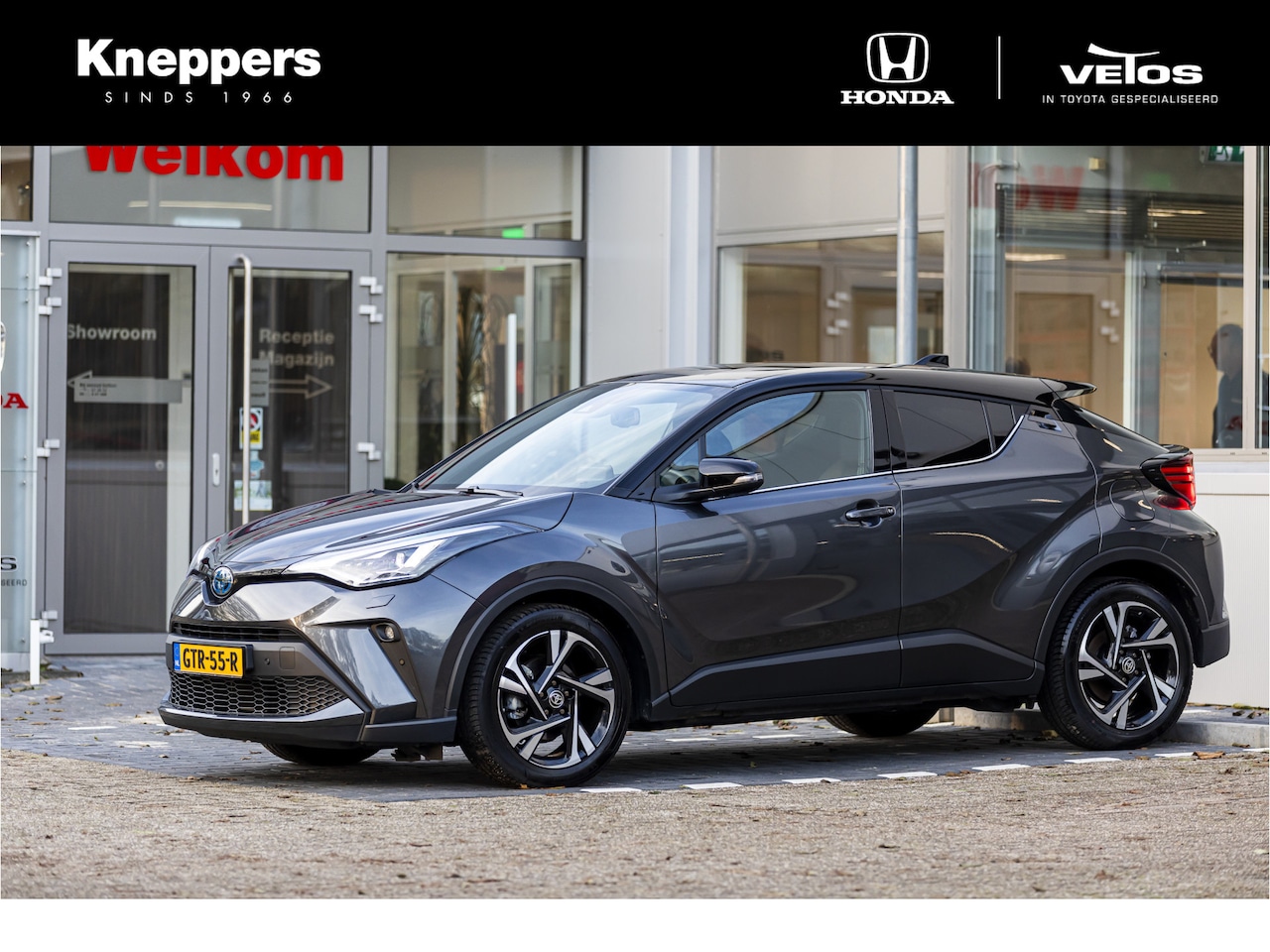 Toyota C-HR - 1.8 Hybrid Bi-tone Dodehoek detectie, Parkeersensoren voor + achter, Apple/Android ,  All- - AutoWereld.nl