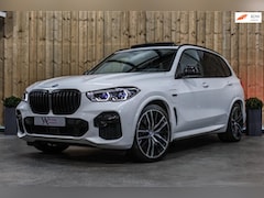 BMW X5 - XDrive45e M-Sport *Skylounge*B&W*M-Stoelen*Laser Led*360 Camera