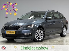 Skoda Octavia Combi - 1.0 TSI Greentech Business Edition/ Trekhaak/ Apple + Android/ Navi/ Clima/ Cruise/ Blueto