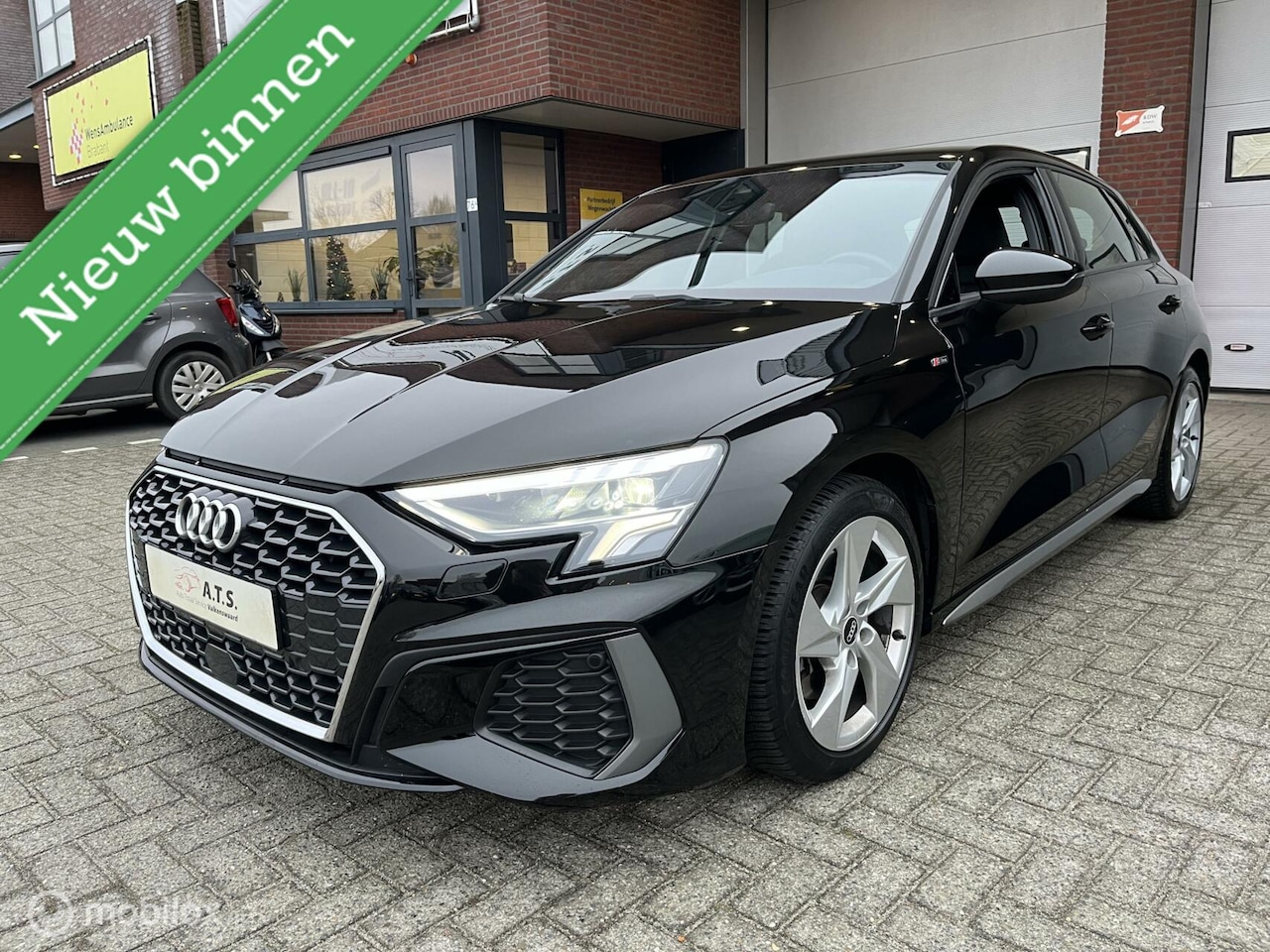 Audi A3 Sportback - 30 TFSI S-LINE ACC*NAVI*PDC*LEDER*LED* - AutoWereld.nl