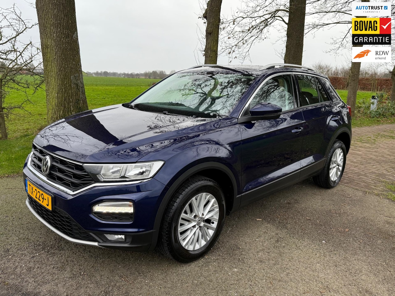 Volkswagen T-Roc - 1.0 TSI Style / Navi / Led / Airco / pdc / NAP / Lm - AutoWereld.nl