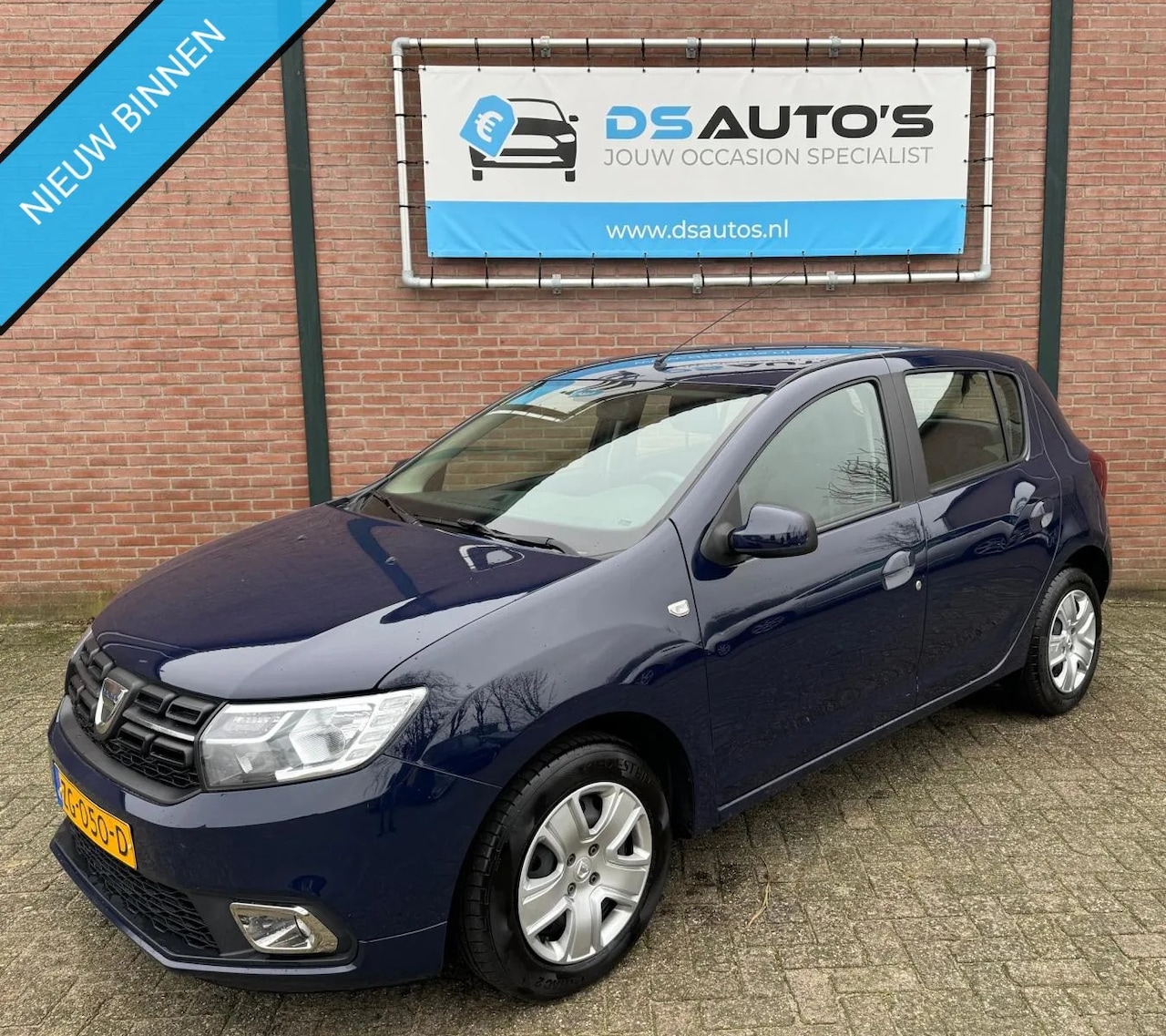 Dacia Sandero - 1.0 SCe Laureate 1.0 SCe Laureate - AutoWereld.nl