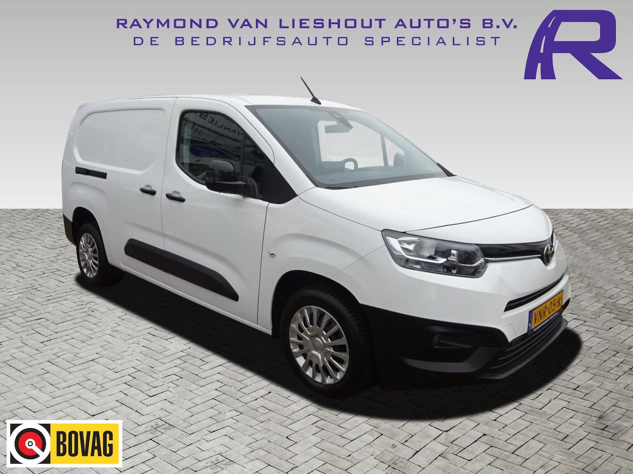 Toyota ProAce City - 1.5 D-4D Professional EU6 Long L2 AIRCO NAVIGATIE PDC - AutoWereld.nl