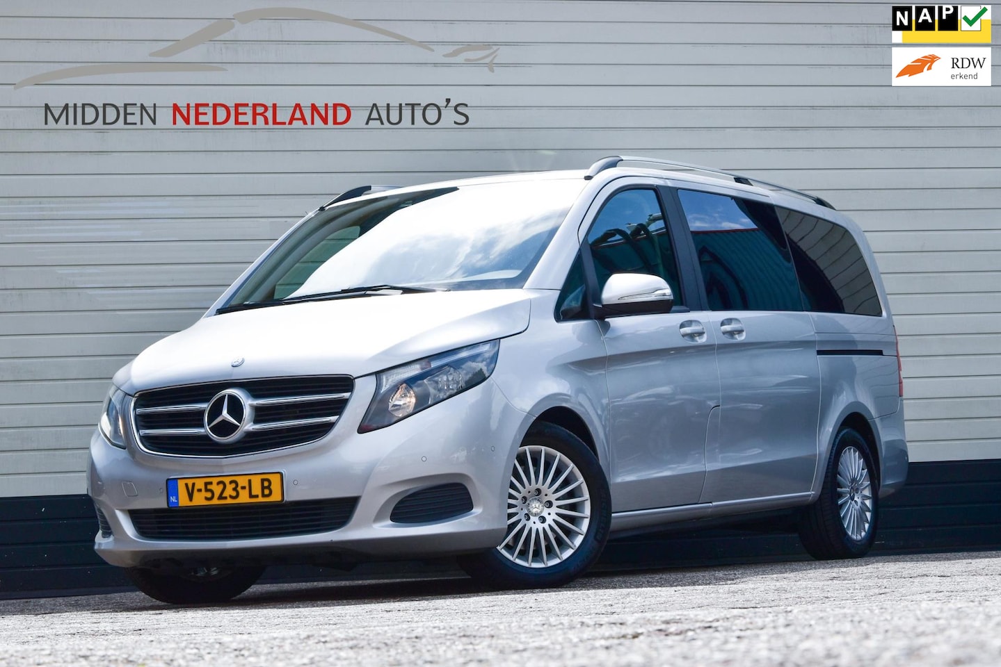 Mercedes-Benz V-klasse - 220 CDI Lang Avantgarde * DEALER ONDERHOUDEN * FINANCIEREN MOGELIJK * - AutoWereld.nl