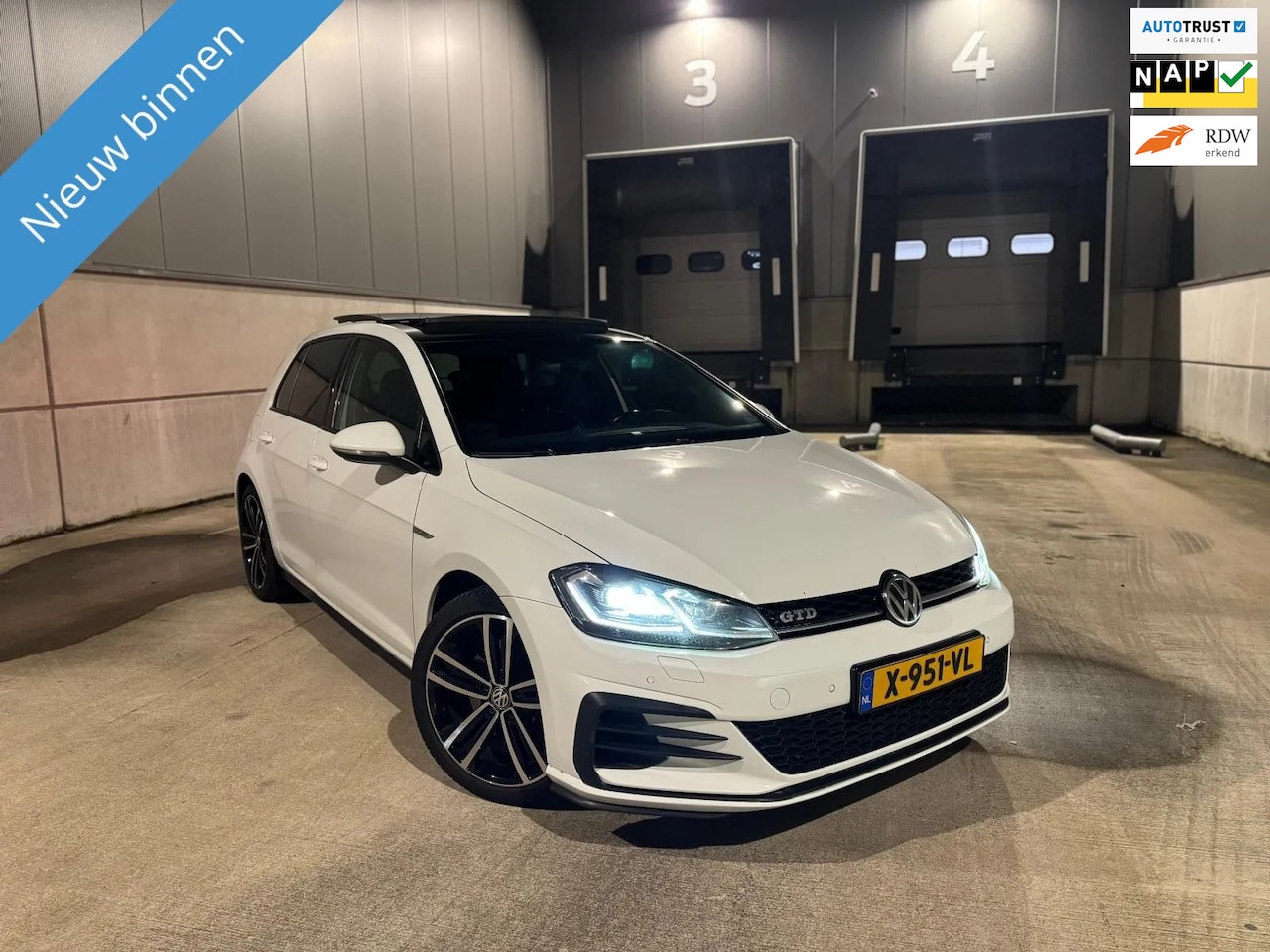 Volkswagen Golf - 2.0 TDI GTD 2.0 TDI GTD - AutoWereld.nl