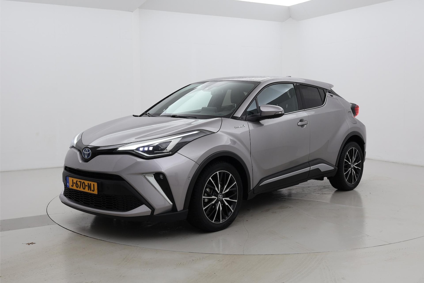 Toyota C-HR - 1.8 Hybrid Executive Dodehoek JBL - AutoWereld.nl