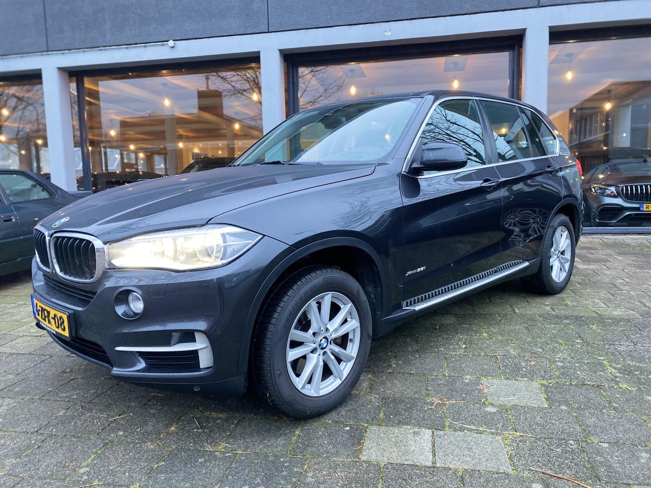 BMW X5 - xDrive35i High Executive - AutoWereld.nl