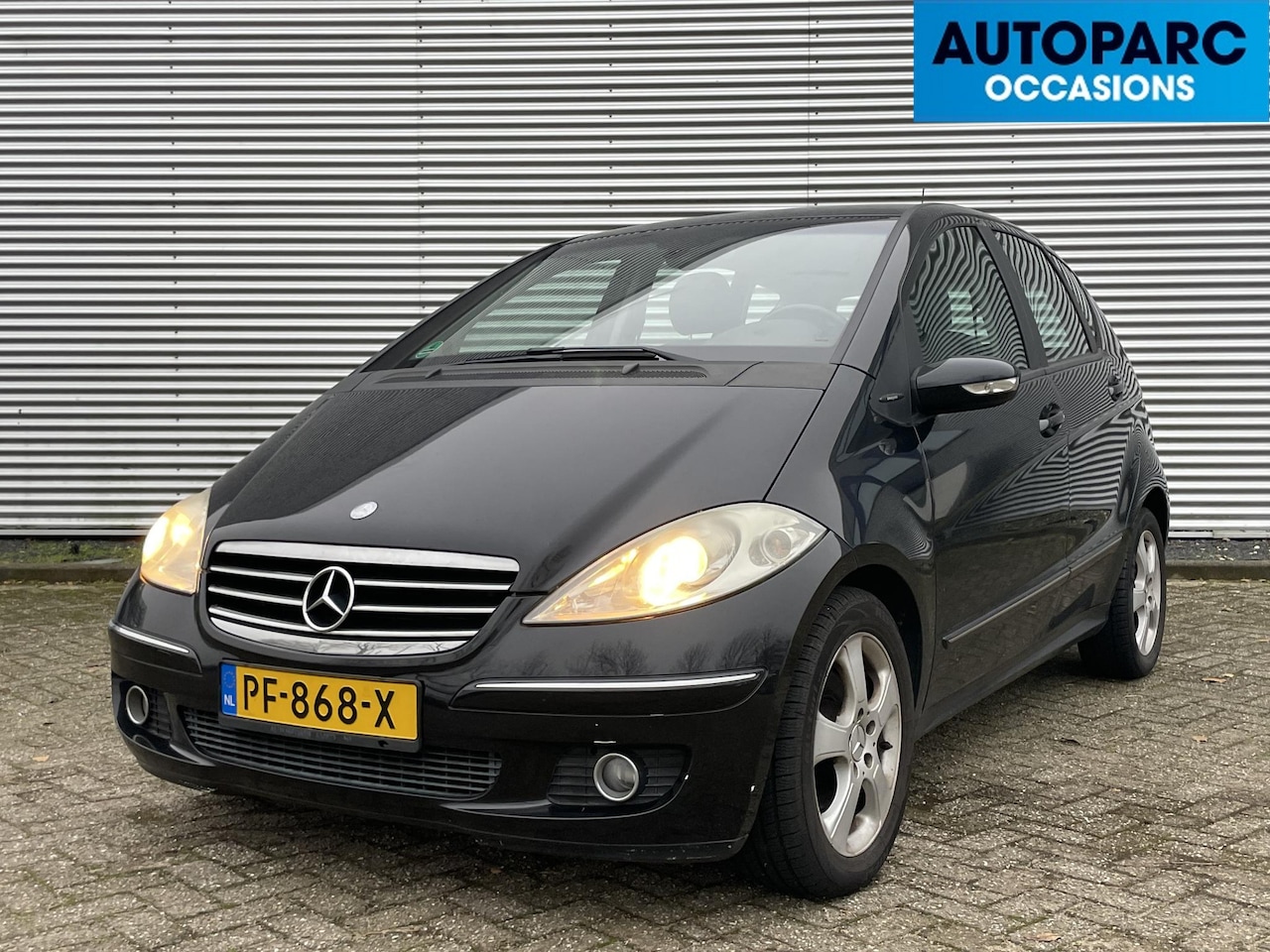 Mercedes-Benz A-klasse - 150 Classic AIRCO, HALF LEDER, RIJDT GOED, LEES TEKST!!! - AutoWereld.nl