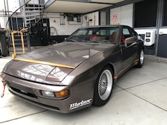 Porsche 944 - 2.5 Coupé | Raceauto | Circuit auto | 1984 | Uniek |