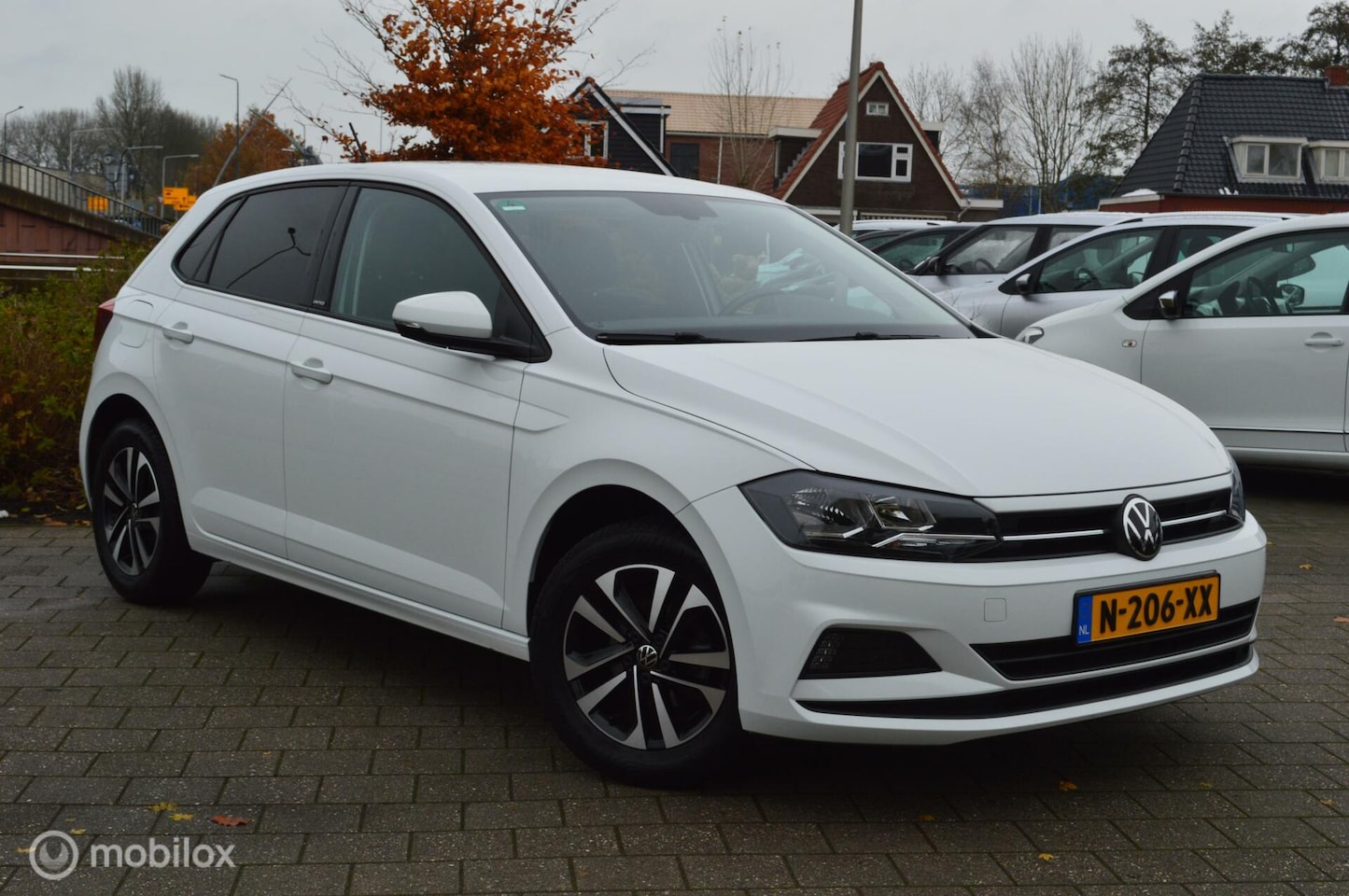 Volkswagen Polo - 1.0 TSI 95pk 5drs Edition | Navi - AutoWereld.nl