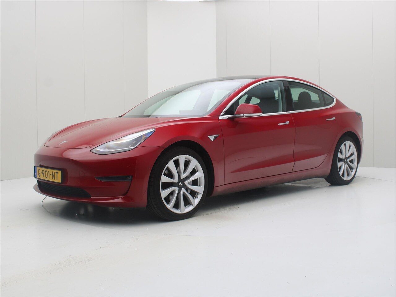 Tesla Model 3 - Long-Range AWD 351pk 75 kWh [ AUTOPILOT+19'' LMV+620KM WLTP+PREMIUM AUDIO ] - AutoWereld.nl