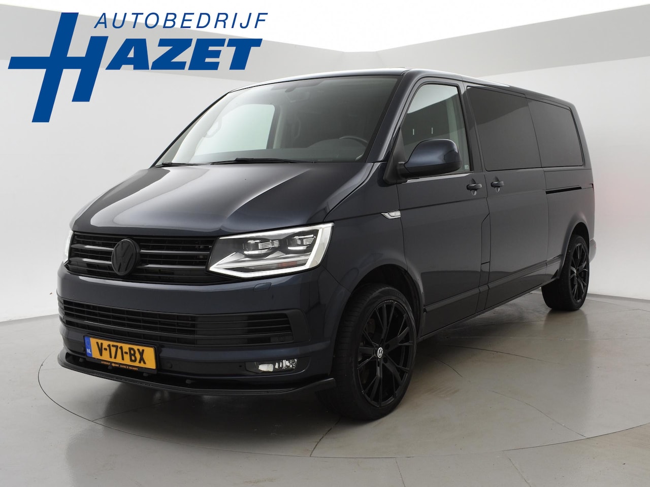 Volkswagen Transporter Caravelle - 2.0 TDI 204 PK L2H1 D.C. + SCHUIFDAK / ELEKTR. SCHUIFDEUREN / LEDER / 20 INCH - AutoWereld.nl