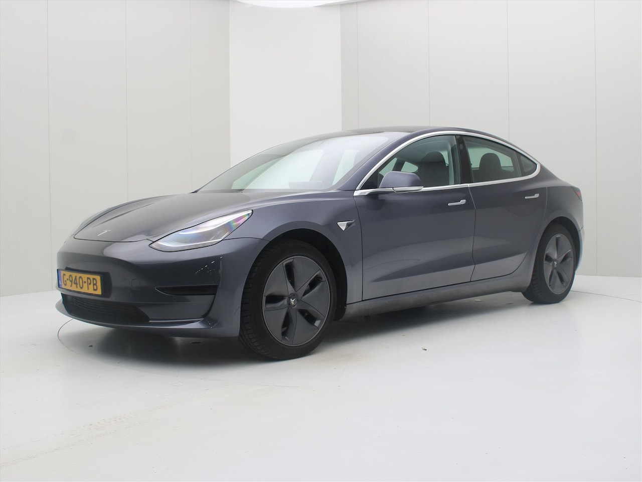 Tesla Model 3 - Standard RWD Plus [ AUTOPILOT+60 kWh+PREMIUM AUDIO ] - AutoWereld.nl