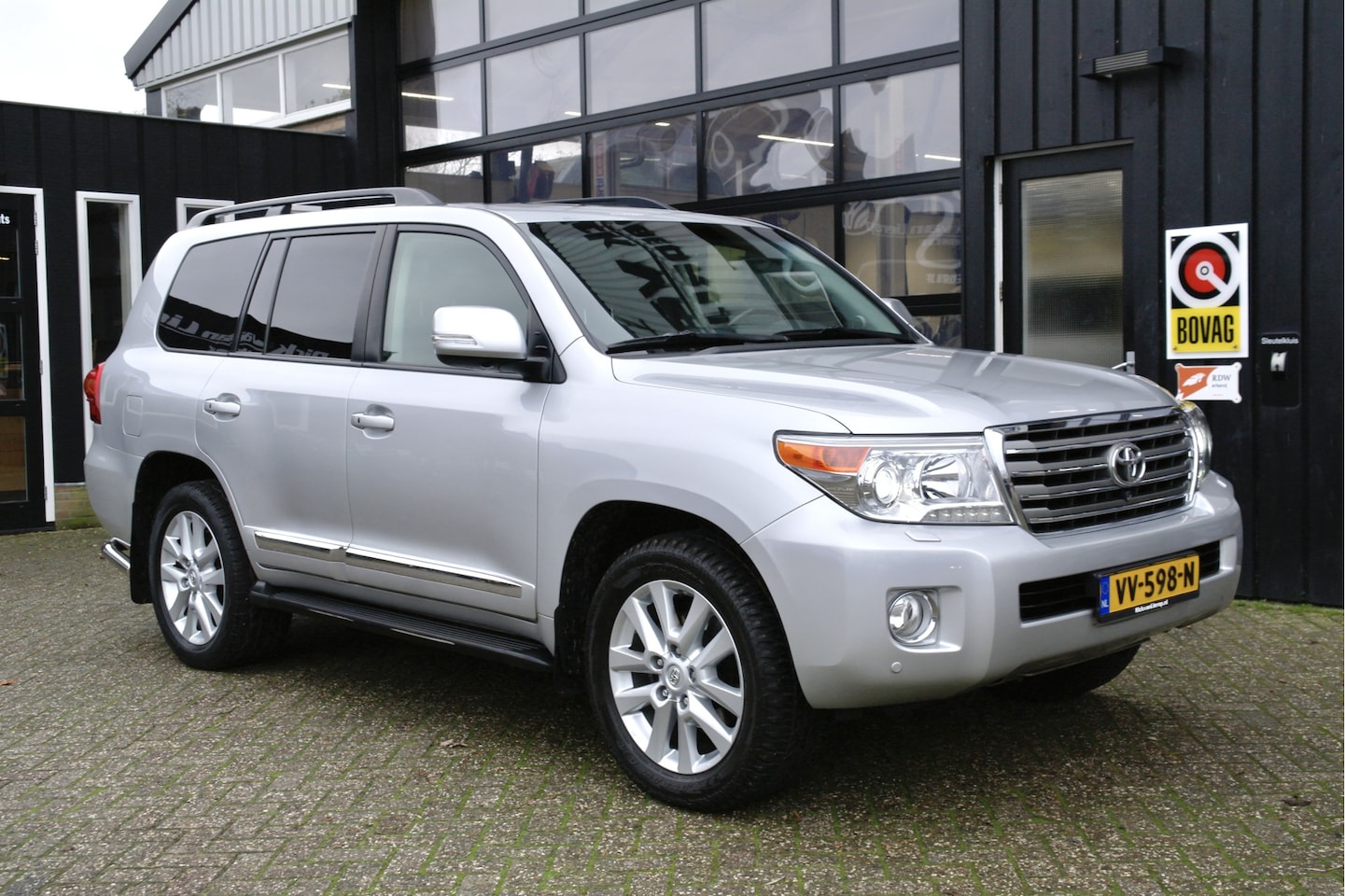 Toyota Land Cruiser V8 - 4.5 V8272 PK D-4D VX Executive VAN | Full Option! | Top Conditie | Grijs Kenteken | - AutoWereld.nl