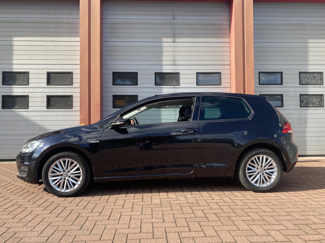 Volkswagen Golf - 1.2 TSI CUP Edition 1.2 TSI Cup Edition - AutoWereld.nl