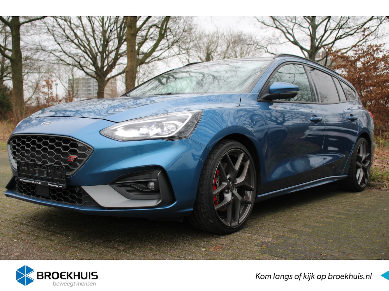 Ford Focus Wagon - 2.3EB ST-3 280PK | FULL-OPTIONS! | DEALER OH! | RECARO | PANODAK | ELEKT. STOELEN | NAVI | - AutoWereld.nl