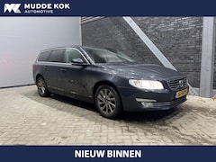 Volvo V70 - 2.0 T4 Polar+ | Automaat | Trekhaak | Schuif/kanteldak | Leder | Stoelverwarming | Camera