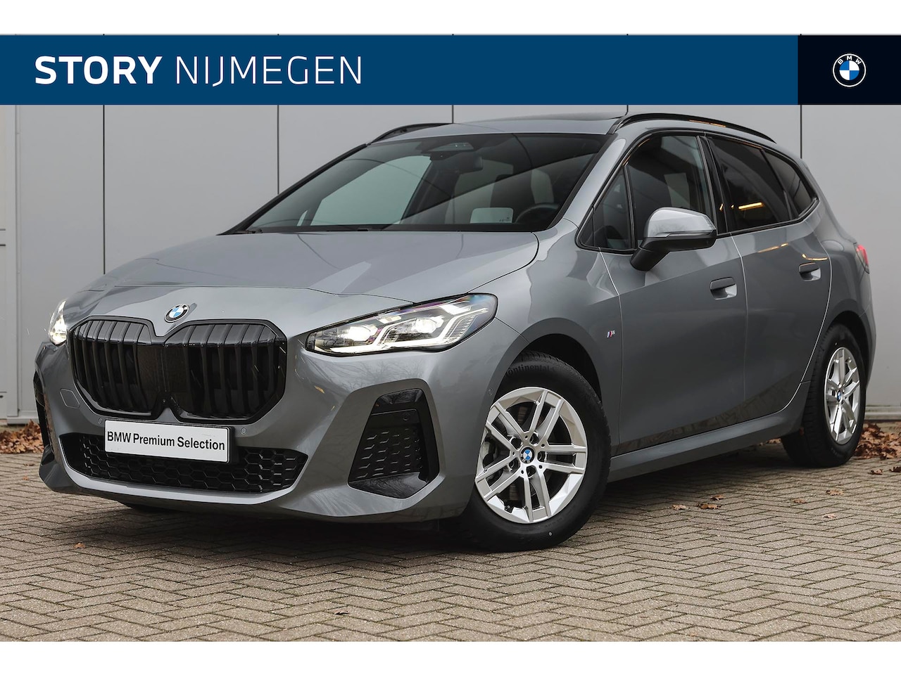 BMW 2-serie Active Tourer - 220i High Executive M Sport Automaat / Trekhaak  / Sportstoelen / Adaptieve LED / Comfort - AutoWereld.nl