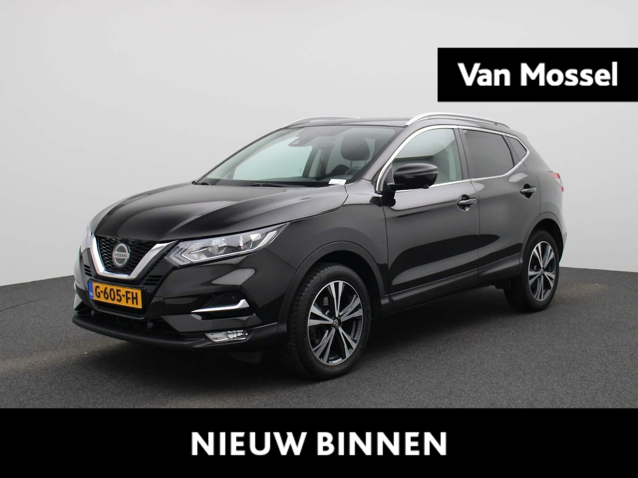 Nissan Qashqai - 1.3 DIG-T N-Connecta 140pk | Panoramadak | 360 Camera | Navigatie | Climate Control | Keyl - AutoWereld.nl