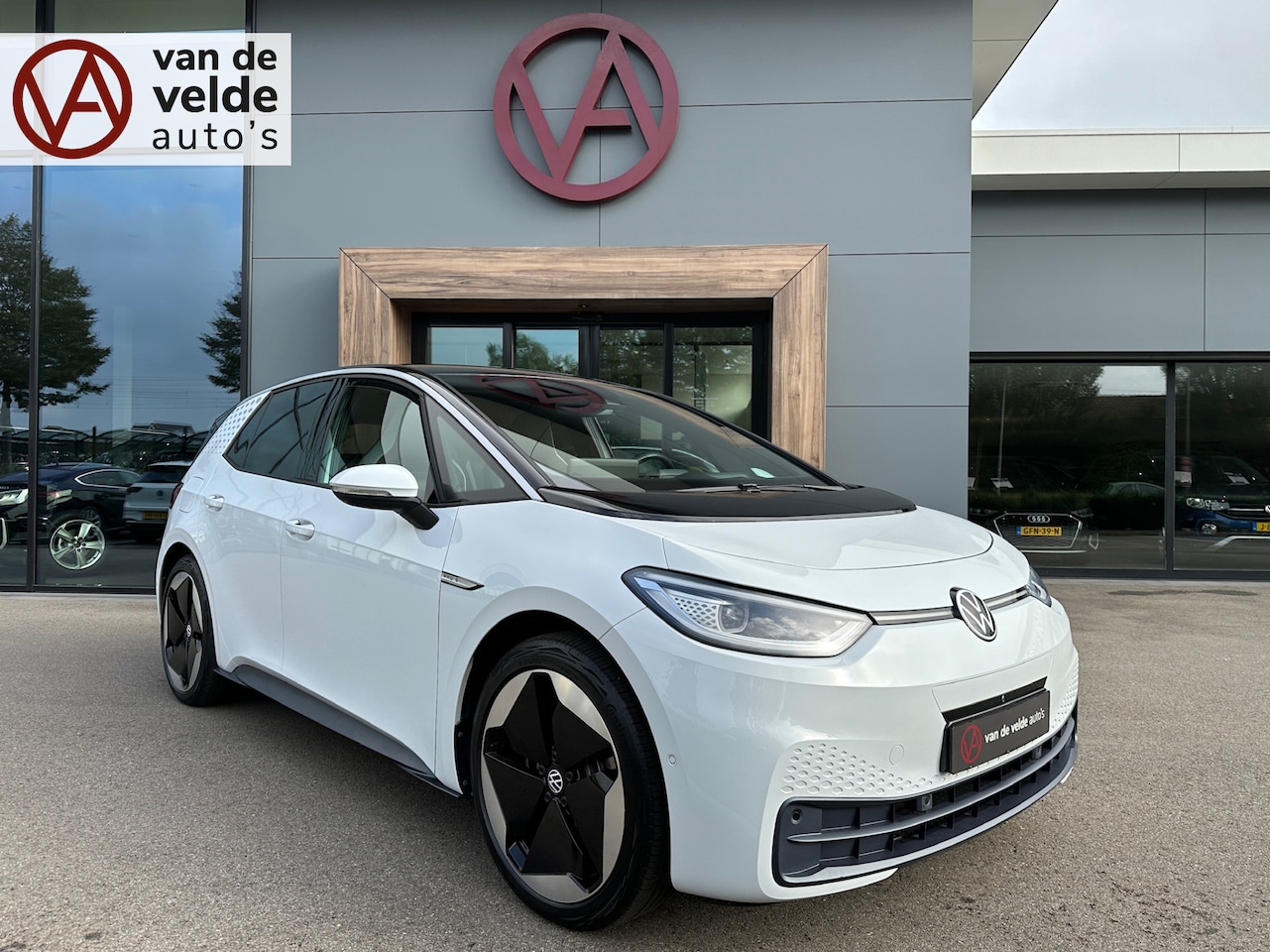 Volkswagen ID.3 - Pro S 77 kWh | Extra grote accu | 360 camera | Elek. verstelbare stoelen | dode hoek | Rij - AutoWereld.nl