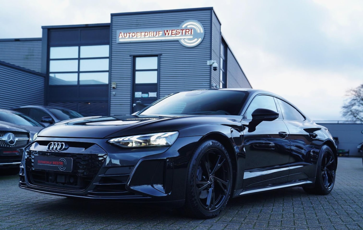 Audi e-tron GT - GT 93 kWh | Panorama | Luxe Leder | Camera | Head up Display | Lane assist | Dealer onderh - AutoWereld.nl