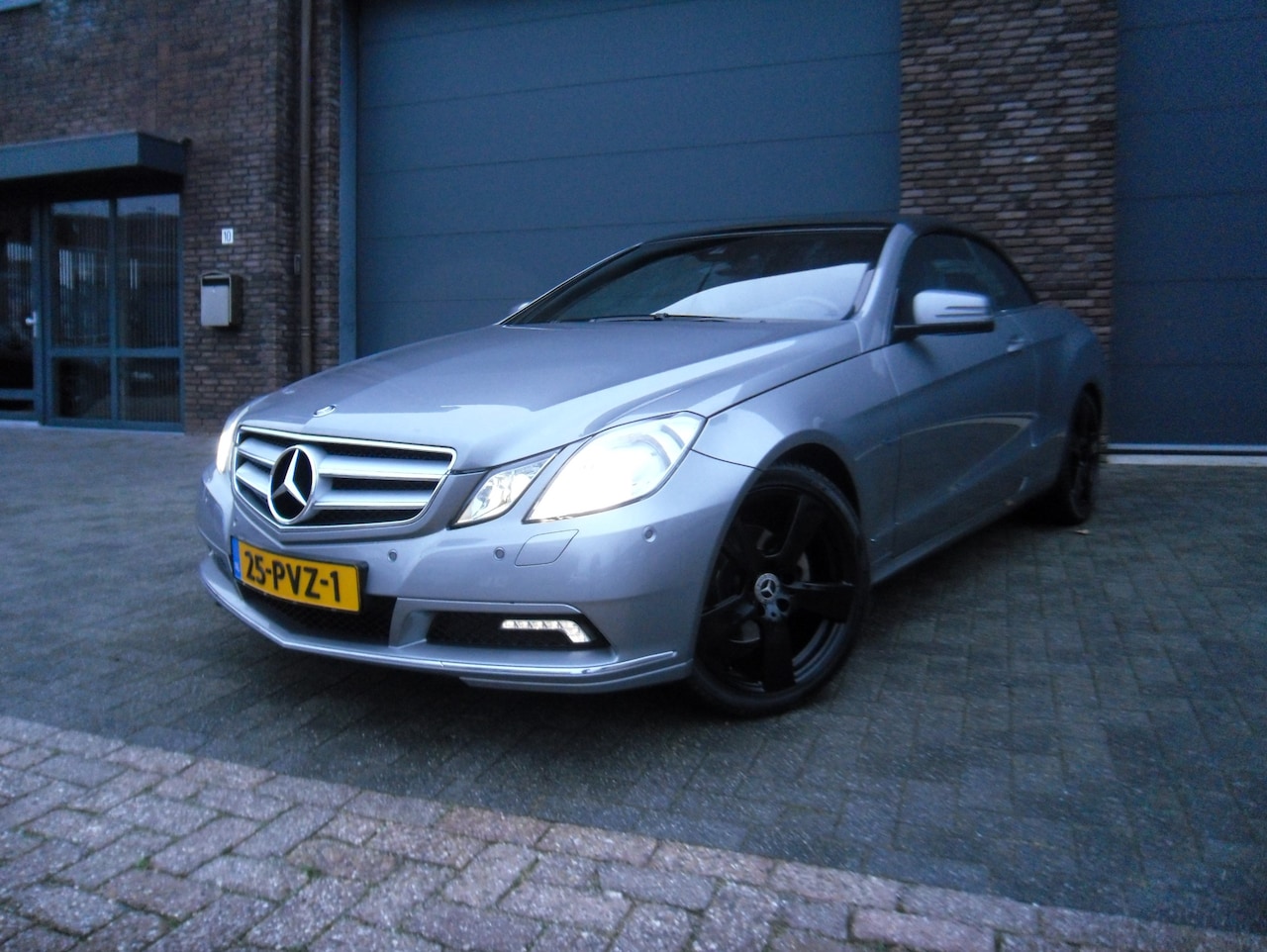 Mercedes-Benz E-klasse Cabrio - 200 CGI Elegance Bekleding Leer - AutoWereld.nl