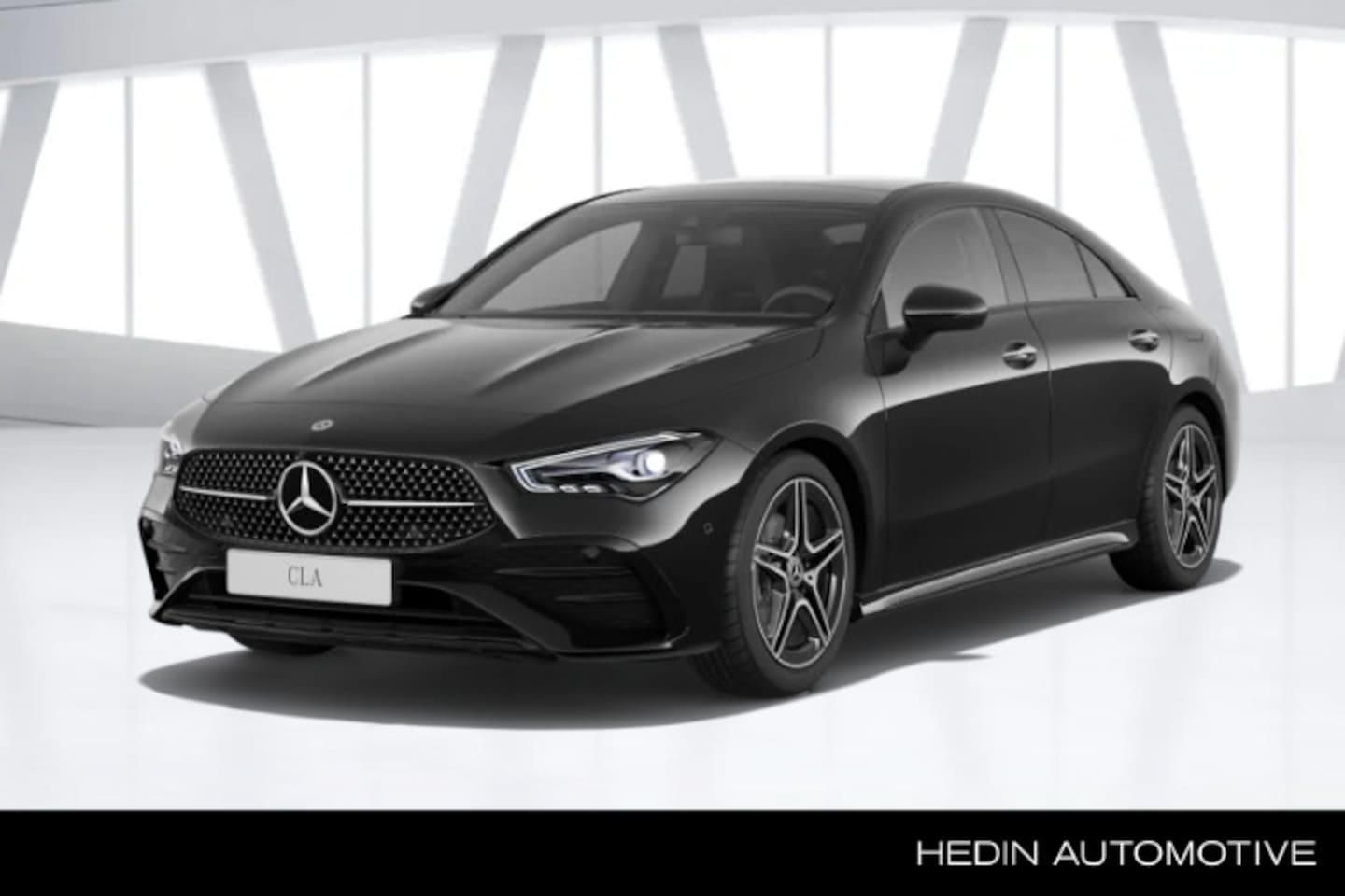 Mercedes-Benz CLA-Klasse - CLA 180 Coupé Automaat Star Edition AMG Line | Nightpakket | Panoramadak - AutoWereld.nl