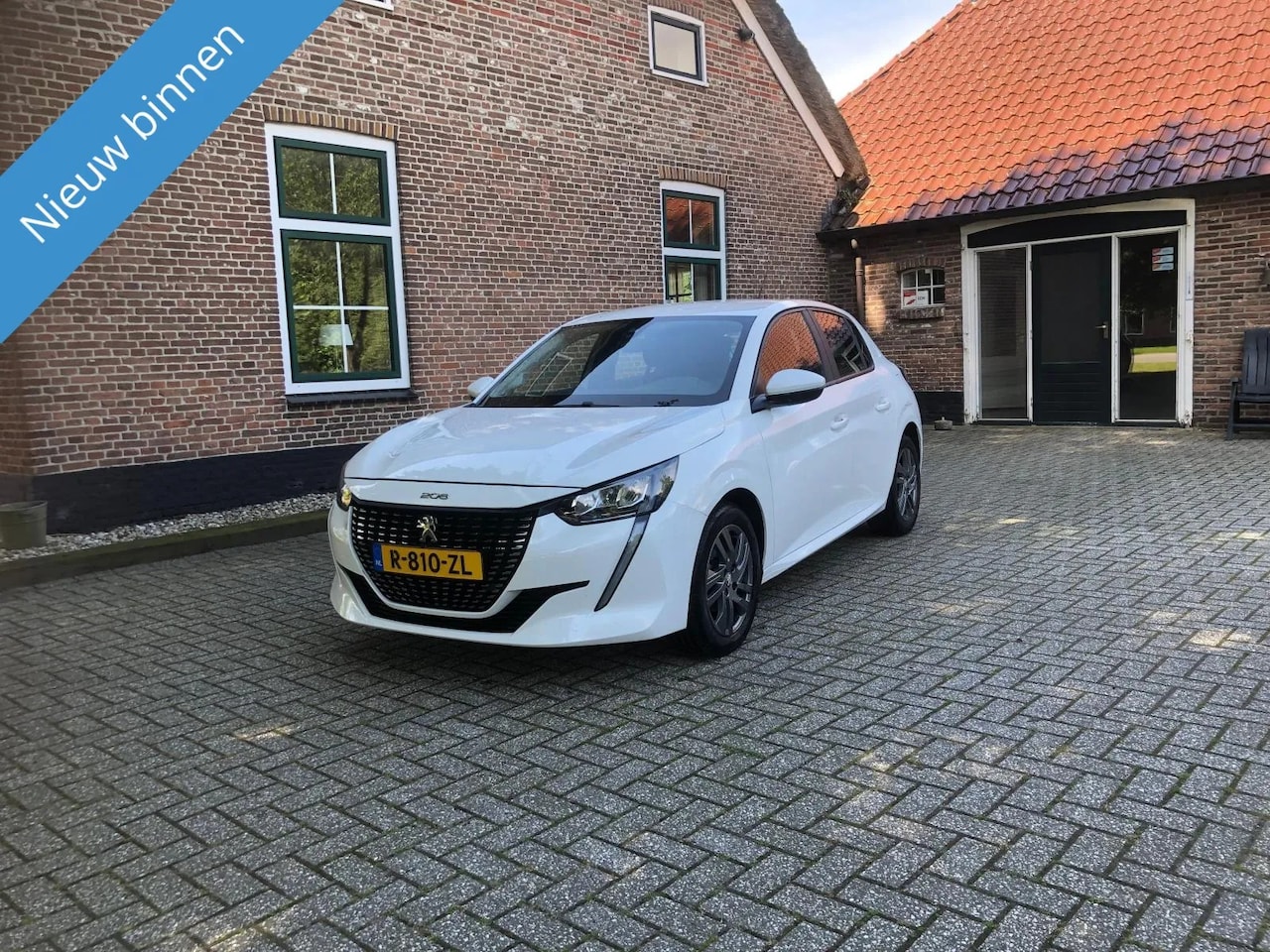 Peugeot 208 - 1.2 PureTech Blue Lease Active 1.2 PureTech Blue Lease Active - AutoWereld.nl