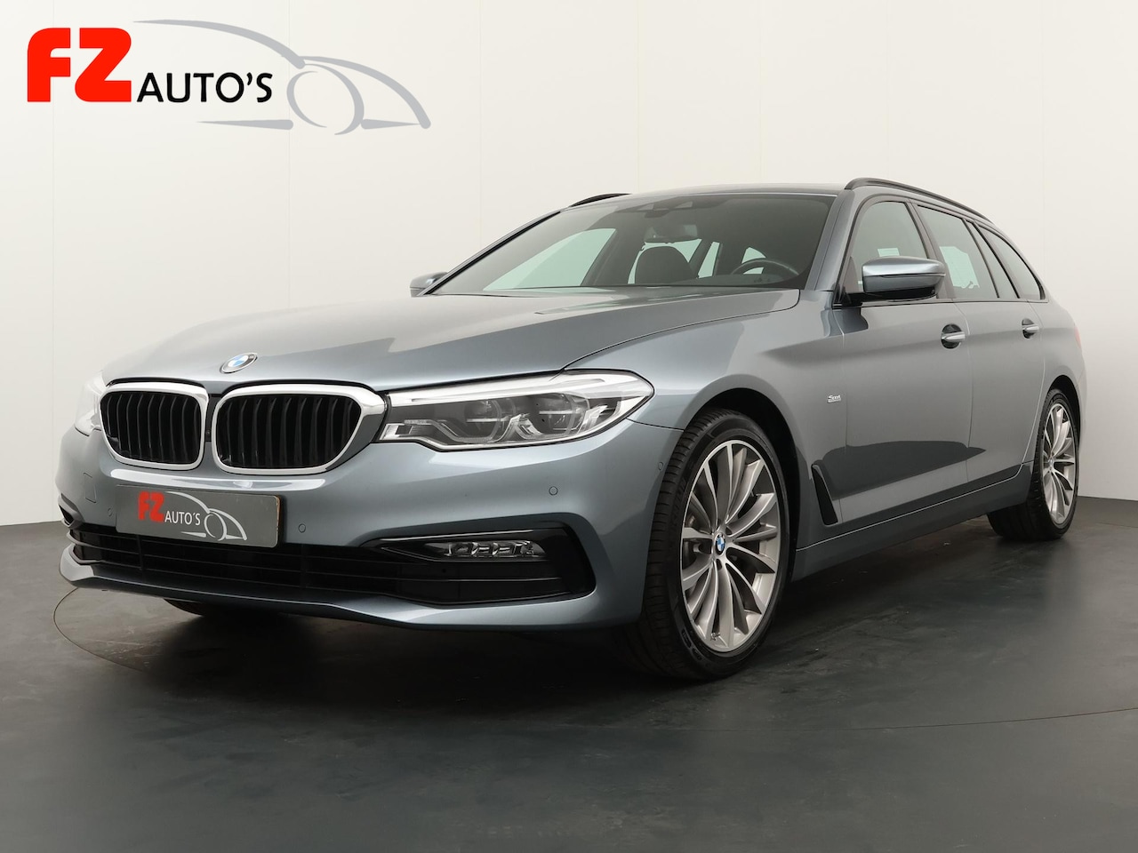 BMW 5-serie Touring - 520i High Executive | Automaat | Airco | Cruise Control | 105.892 KM | - AutoWereld.nl