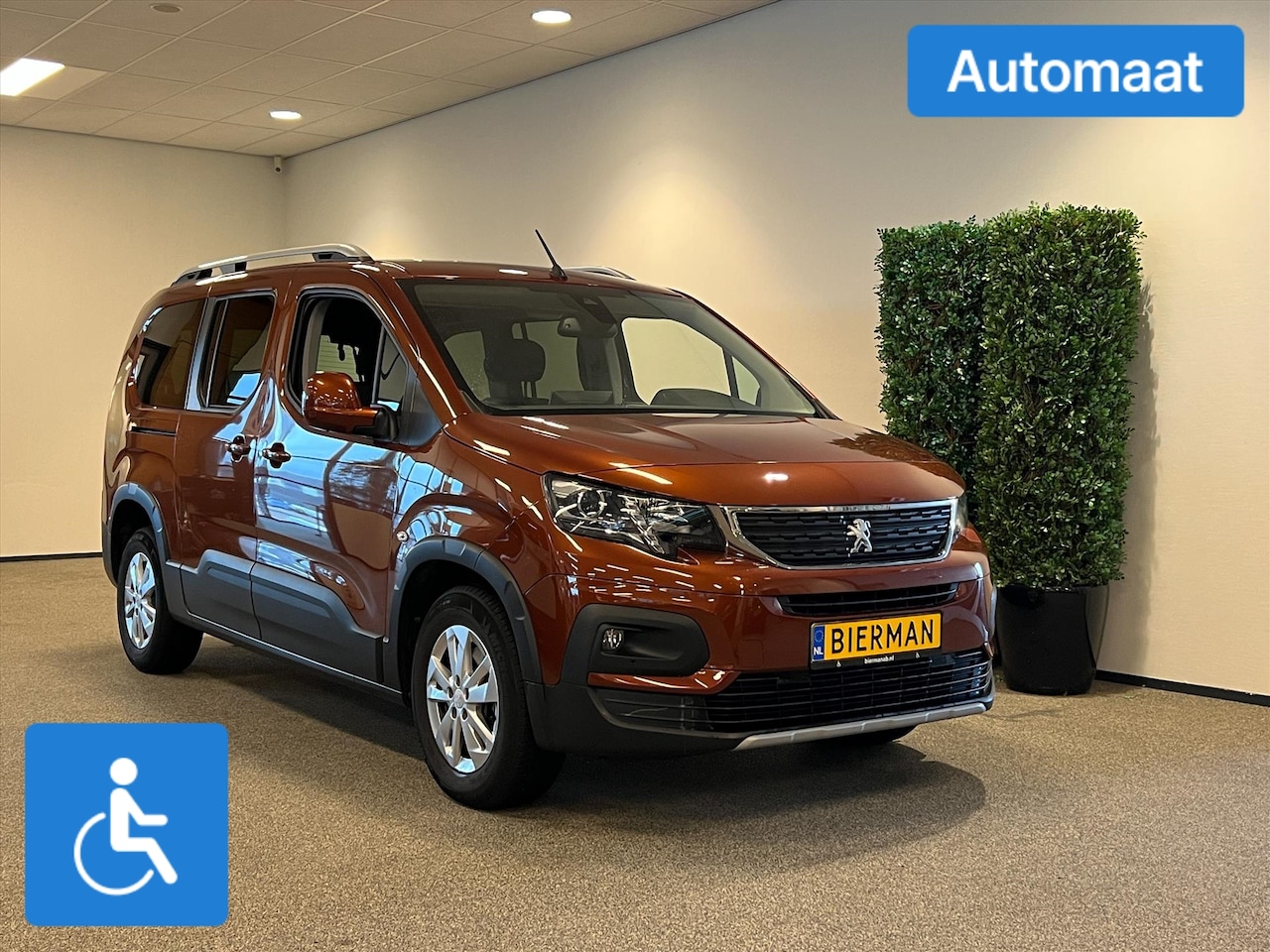 Peugeot Rifter - L2 Rolstoelauto Automaat (airco) 5+1 - AutoWereld.nl