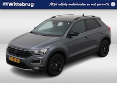 Volkswagen T-Roc - 1.5 TSI 150pk DSG Sport / Black Style / LED / Navigatie / Camera / Donker Glas / Clima / 1