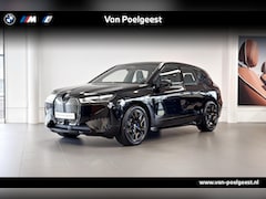 BMW iX - xDrive40 Business Edition Plus 77 kWh | Driving Assistant Pro | Harman Kardon | Glazen Pan