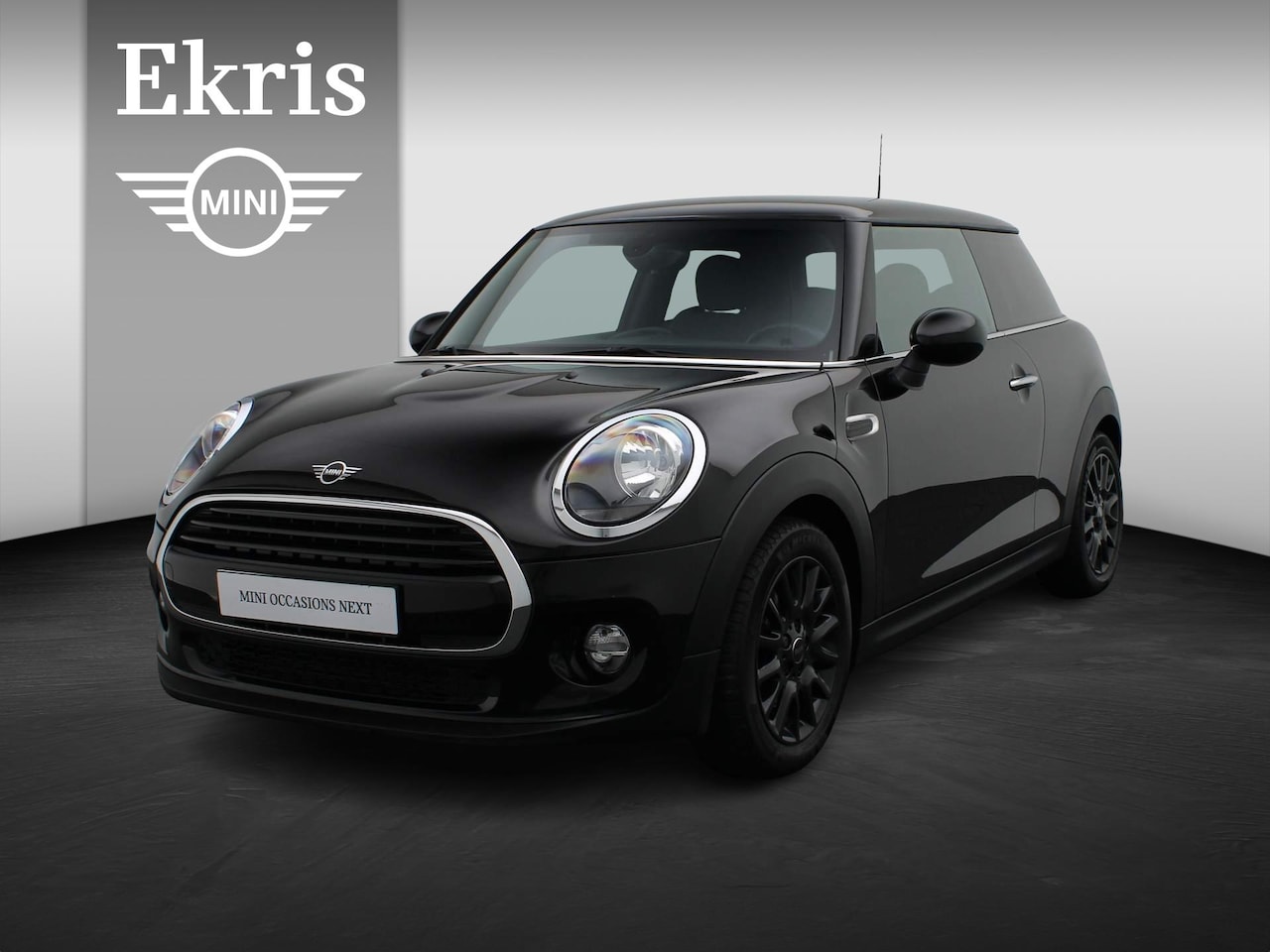 MINI Cooper - 3-Deurs Business + Connected Navigation + Comfortstoelen + Airconditioning + 16'' - AutoWereld.nl