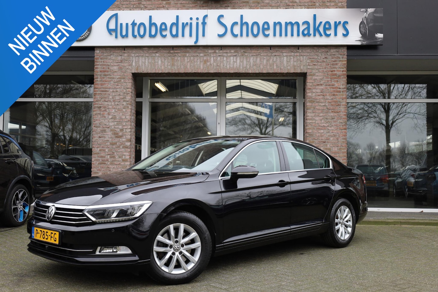 Volkswagen Passat - 1.4 TSI ACT Connected Series Plus TREKHAAK 360-CAMERA STOELVERW. ACC 2xPDC NAVI LMV ERGO K - AutoWereld.nl