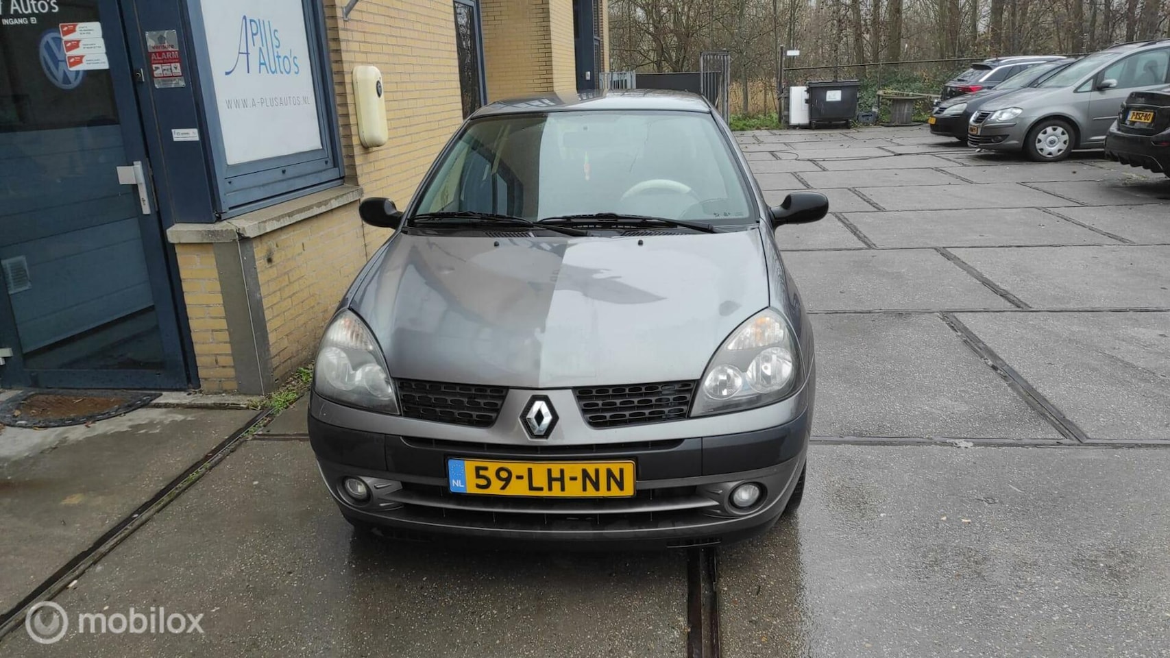 Renault Clio - 1.2-16V Authentique 1.2-16V Authentique - AutoWereld.nl