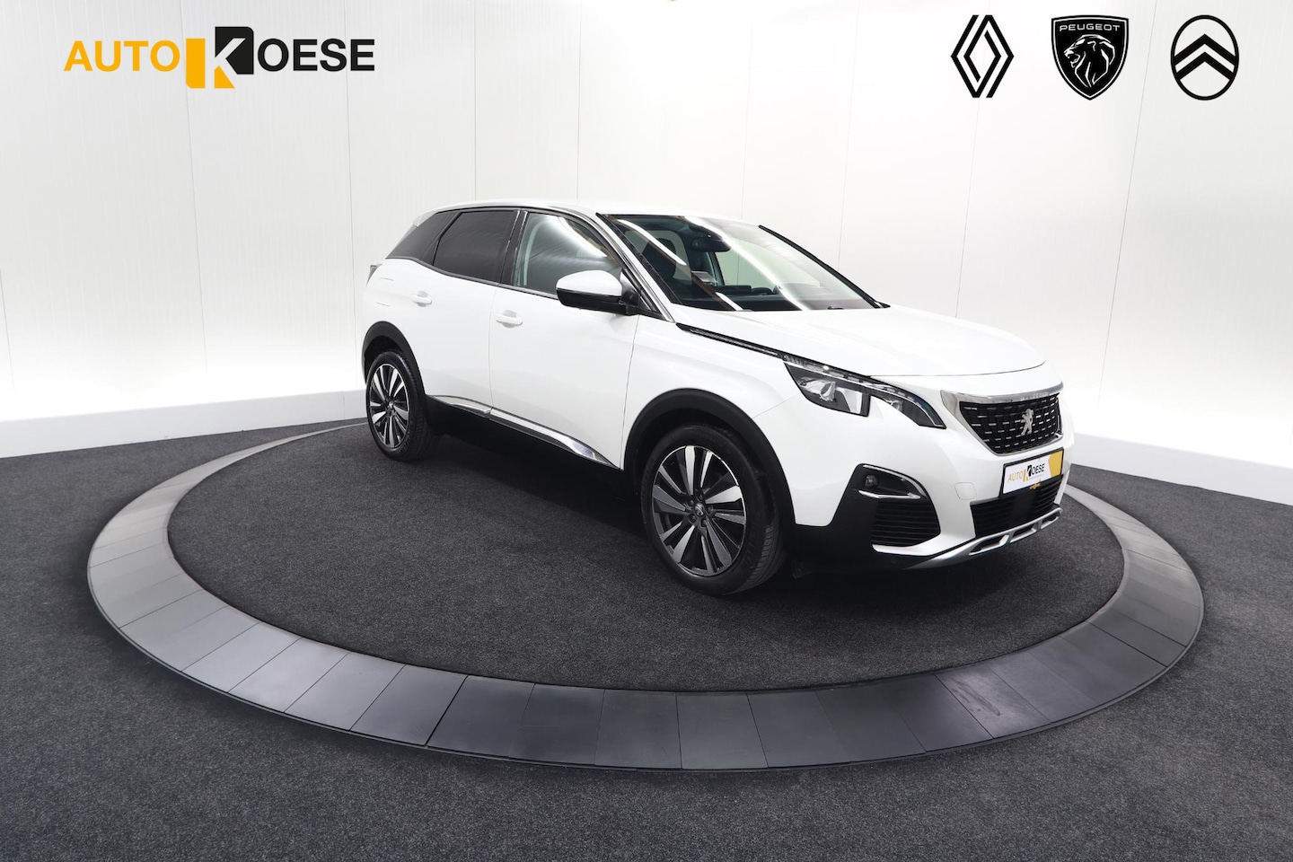 Peugeot 3008 - PureTech 130 GT-Line | Trekhaak | Camera | Navigatie | Apple Carplay | 19 Inch Velgen - AutoWereld.nl