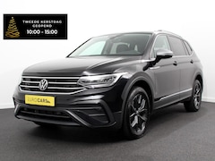 Volkswagen Tiguan Allspace - 1.5 TSI DSG7 MOVE 7-Persoons | Airco | PDC VA+Camera | Winterpack | Full LED | Navigatie |