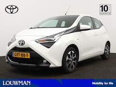 Toyota Aygo - 1.0 VVT-I X-Joy 5 deurs Limited | LM velgen | Airco | Team D uitvoering | Apple Carplay/An