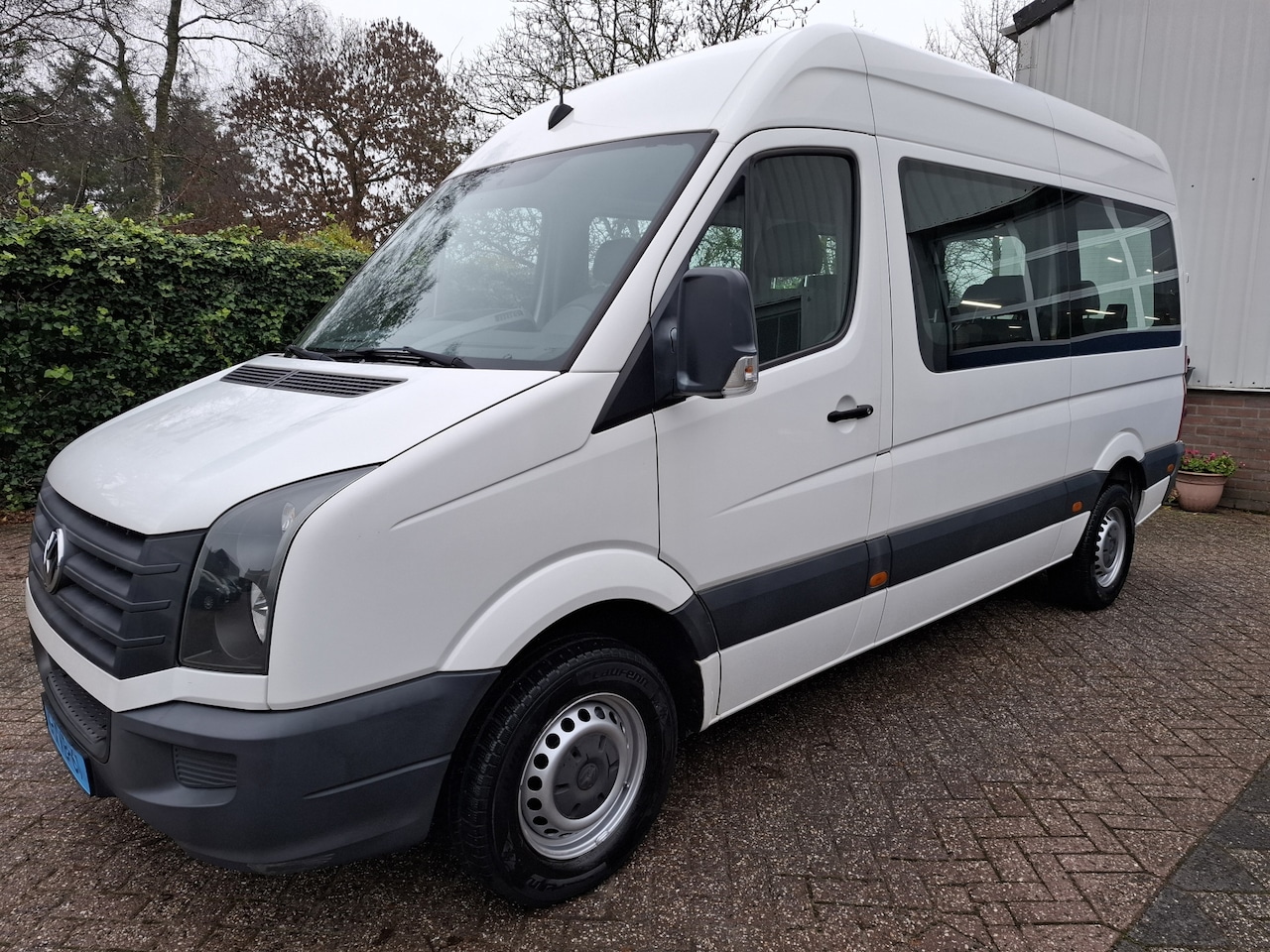 Volkswagen Crafter - 35 2.0 TDI L2H2 BM 19995.- INCL BTW 9-PERSOONS SCHUIFDEUR 114PK - AutoWereld.nl