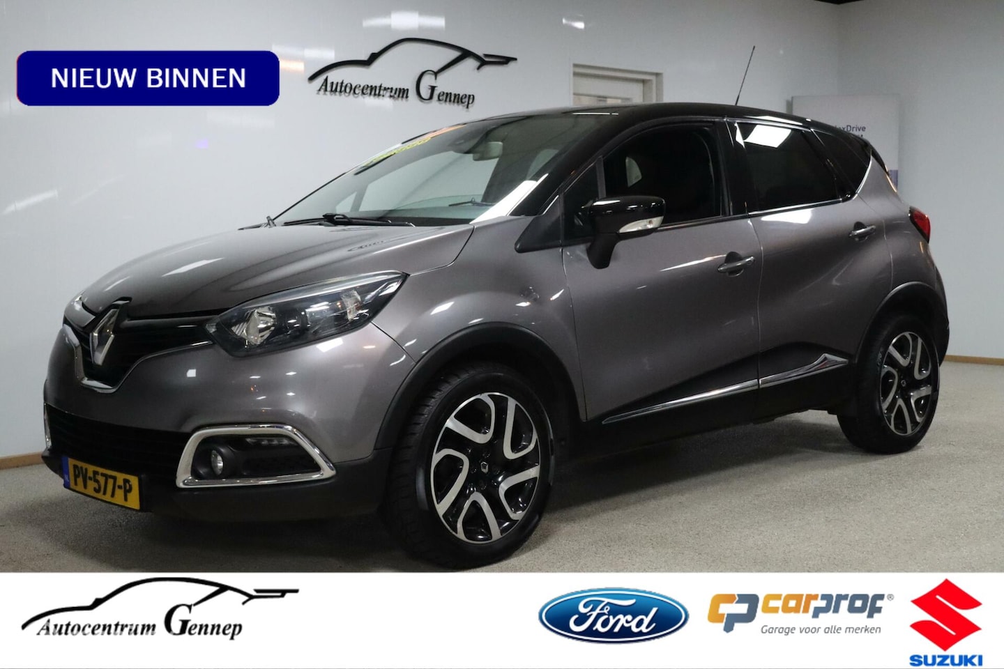 Renault Captur - 0.9 TCe Helly Hansen | Trekhaak | - AutoWereld.nl