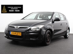 Hyundai i30 - 1.4i Active Cool | Lees opmerkingen | Airco | Radio / CD | APK 08-01-2025 | Handel / Expor