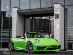 Porsche 911 Cabrio - 3.0 Carrera 4 S / Sport-design / Burmester / Adaptive