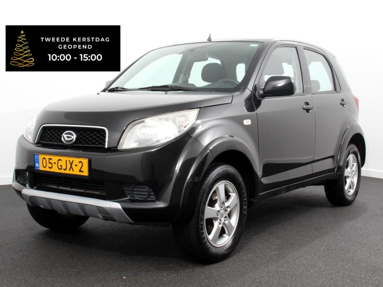 Daihatsu Terios - 1.5-16v Automaat Explore 2WD | Airco | Lichtmetalen velgen | Trekhaak | Radio | lees opmer - AutoWereld.nl